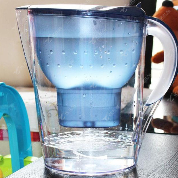 BRITA（碧然德）德国原装滤水壶