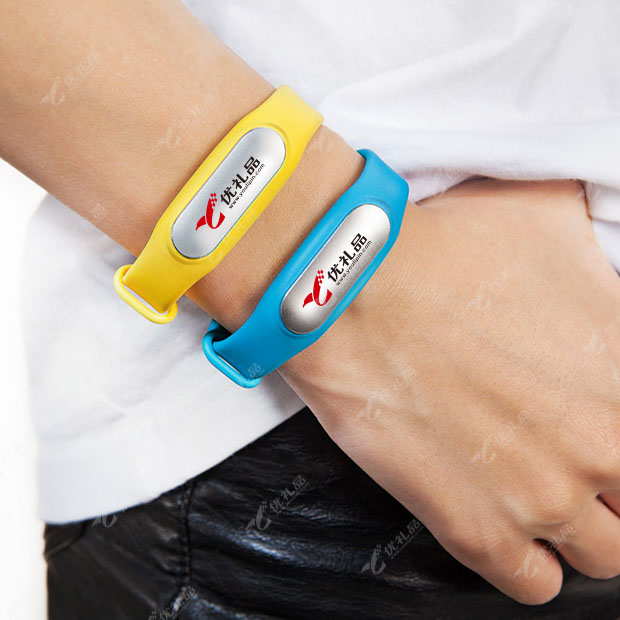 定制爆款NO.2-- 小米手环