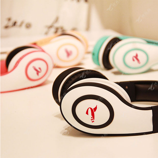 糖果耳机高灵敏度 时尚简洁 高品质头戴式耳机