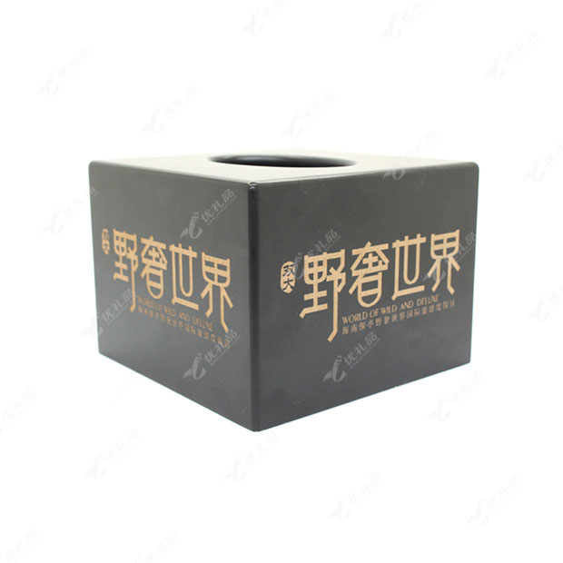 高档木实木方形餐巾盒