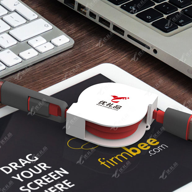 多功能手动便携式伸缩数据线