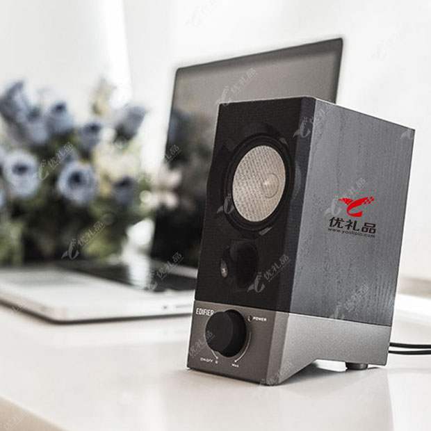 漫步者木质纯音2.0迷你桌面音响