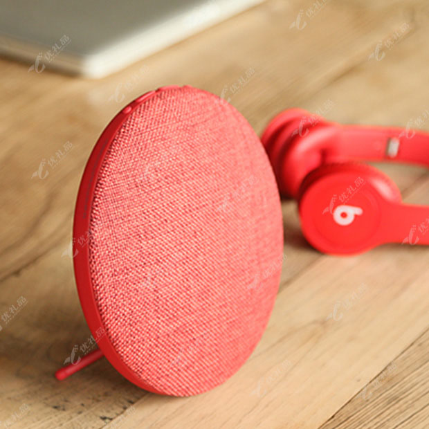 REMAX 桌面布艺 蓝牙音箱