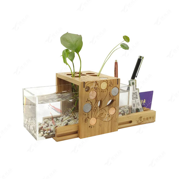 如鱼得水桌面笔筒摆件定制