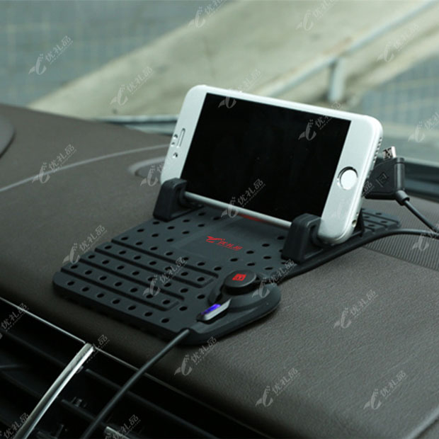 REMAX 车载手机支架出风口吸盘