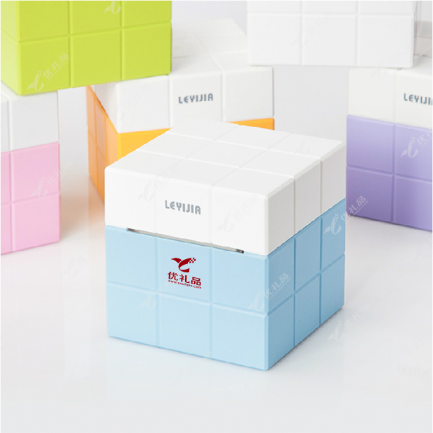 魔方纸巾盒