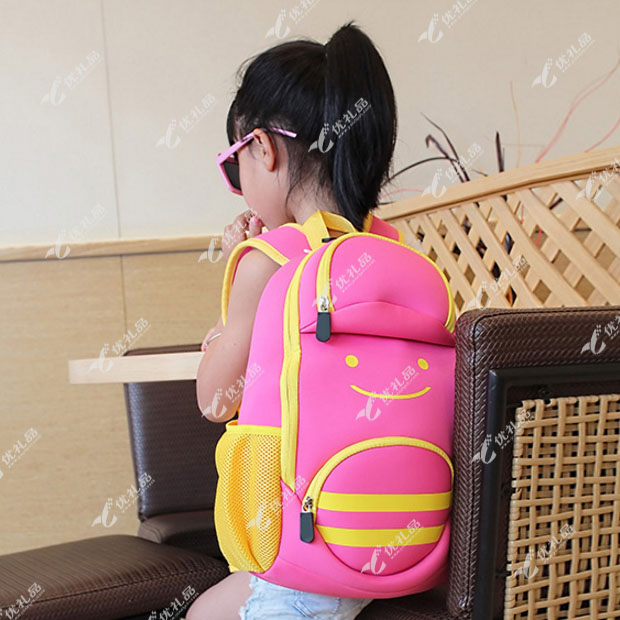 儿童书包