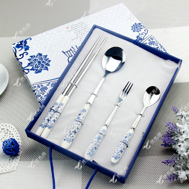 青花瓷餐具套装四件套