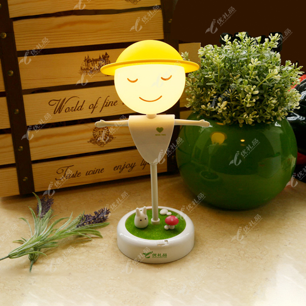 创意USB稻草人小夜灯