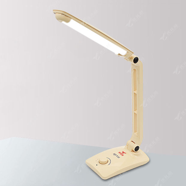 久量LED充电台灯