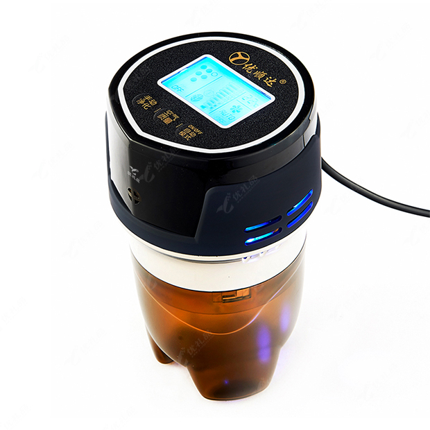 优顺达水杯车载空气净化器 