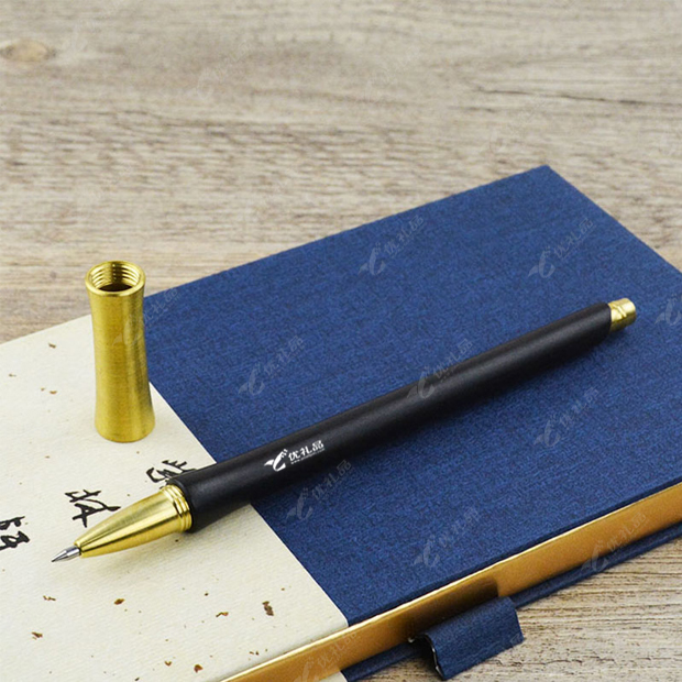 胸有成竹紫光檀黄铜签字笔