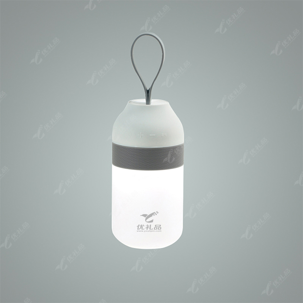 既能照明也是音箱