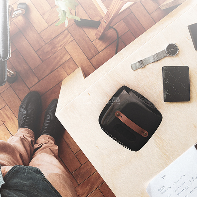 三板斧迷你智能暖风机