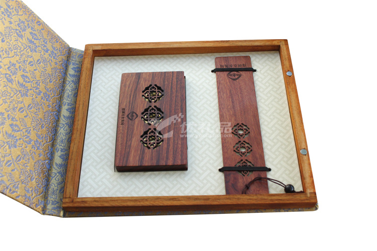 高檔窗棂書簽名片夾禮盒套裝_2