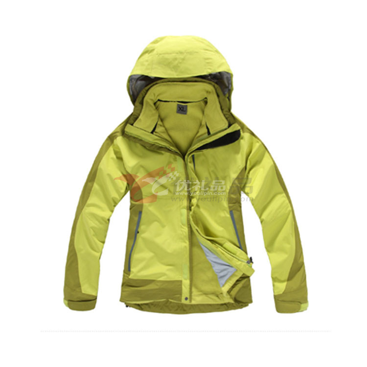 女款彩色拼接冲锋衣/防风服/棉服定制 
