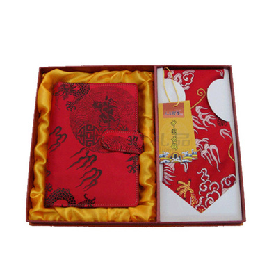 丝绸笔记本领带套装