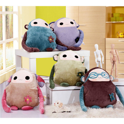 宠爱之名多用手捂  卡通抱枕
