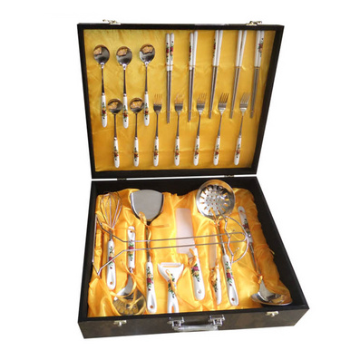 家用陶瓷刀具24件套定制 