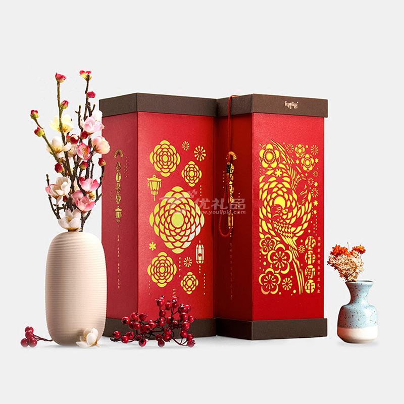 花样新年大礼包礼盒 2018狗年春联大礼包福字贴红包扑克春节对联