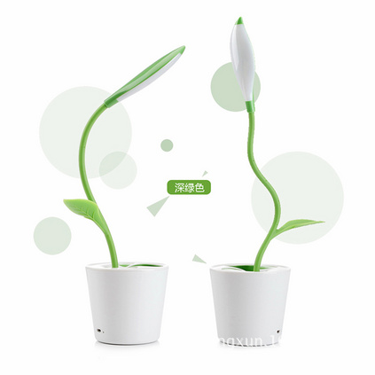 清循QX-831充电触摸式台灯 儿童学习阅读护眼USB创意台灯