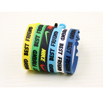 创意款凹印PVC软胶手环印字运动手带 硅胶手镯定制