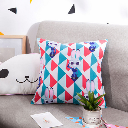 Disney迪士尼 疯狂动物城陪伴抱枕 卧室靠枕床头沙发靠垫办公室腰靠卡通抱枕定制40x40cm