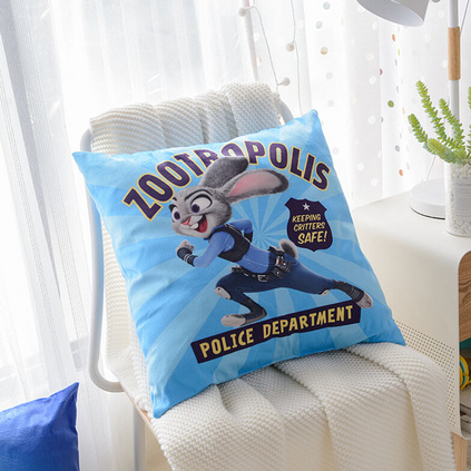 Disney迪士尼疯狂动物城3D暖绒陪伴抱枕卡通风格抱枕沙发办公室汽车腰靠垫腰枕定制 46x46cm