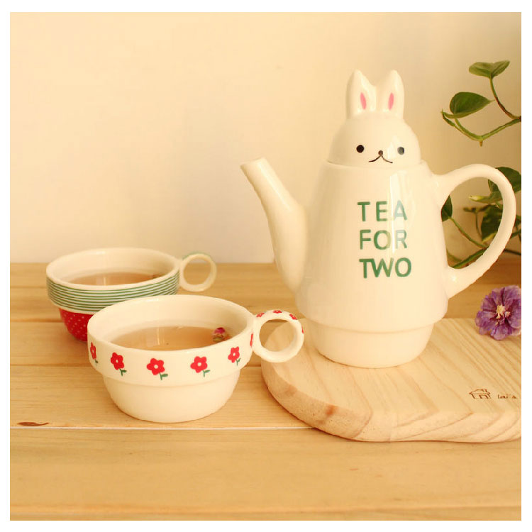 Custom Made Adorable Rabbit Shape Teapot Set  for Promotion