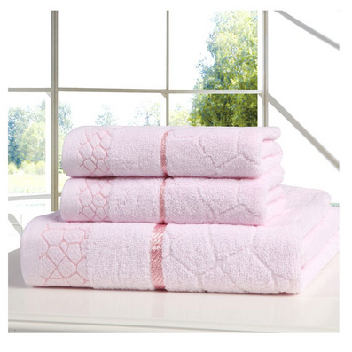 The Water Cube Pattern Towel Set