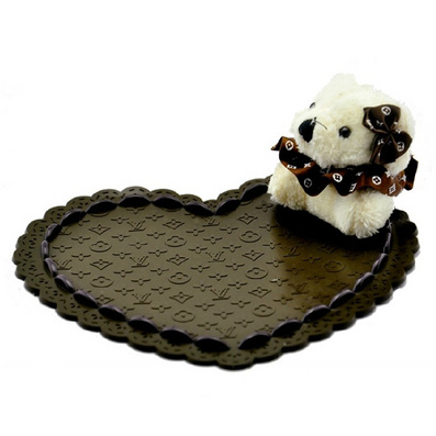 Bear Toy Skid Resistant Pad for Car